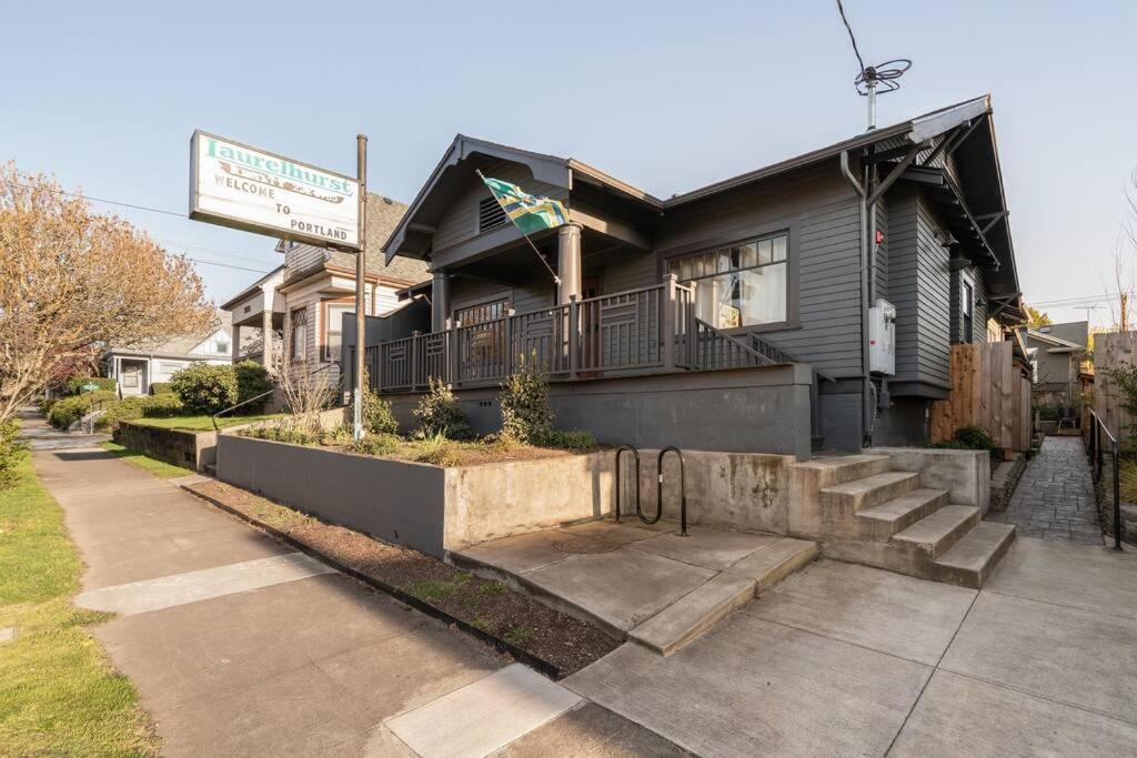 Holiday home Collection - Urban - Breweries & Local Eateries Portland