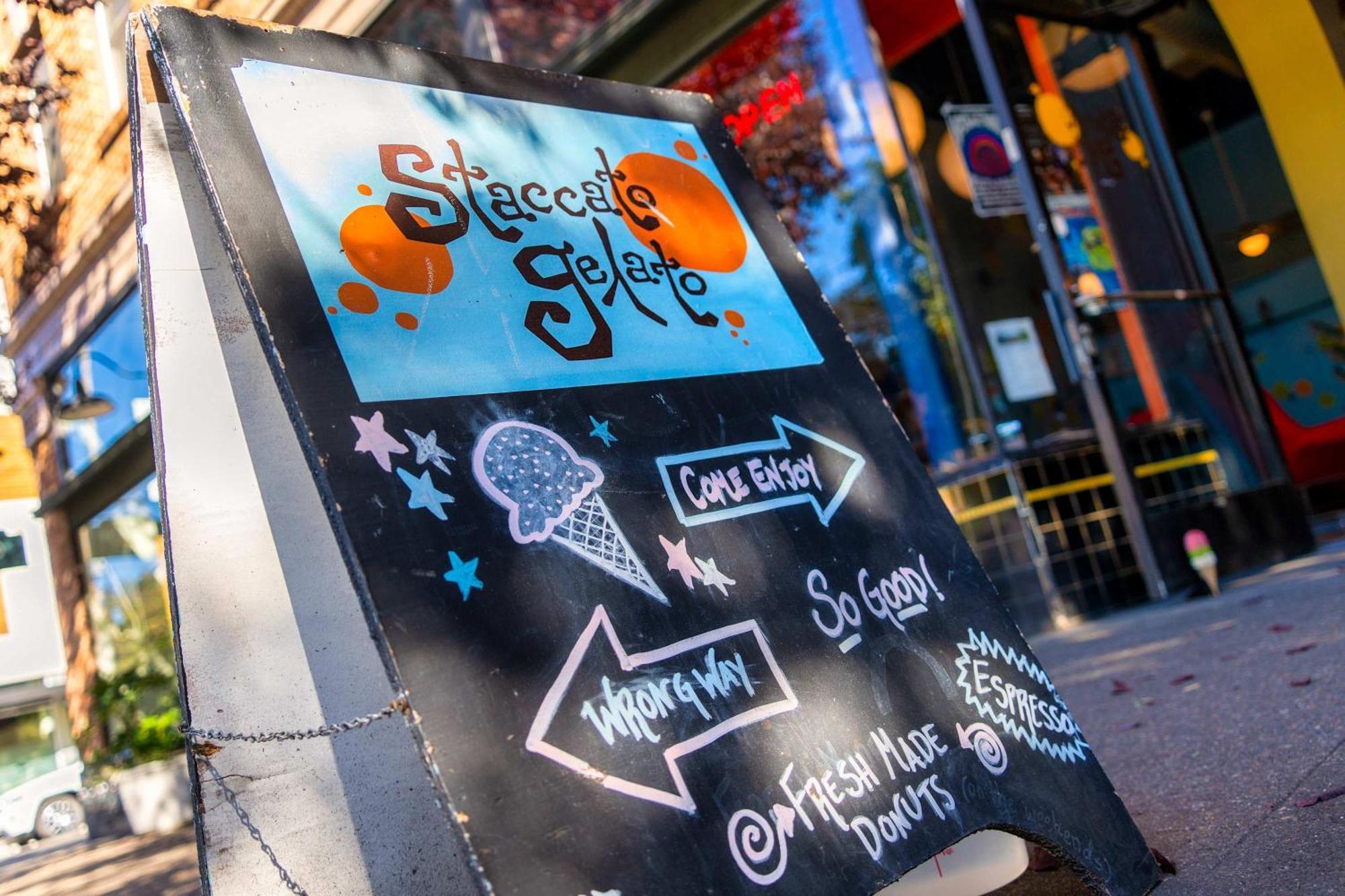 - Urban - Breweries & Local Eateries Apartment Portland